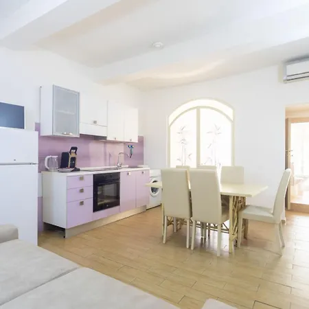 Apartamento Borgo Ognissanti 6 Guests Wi-fi *