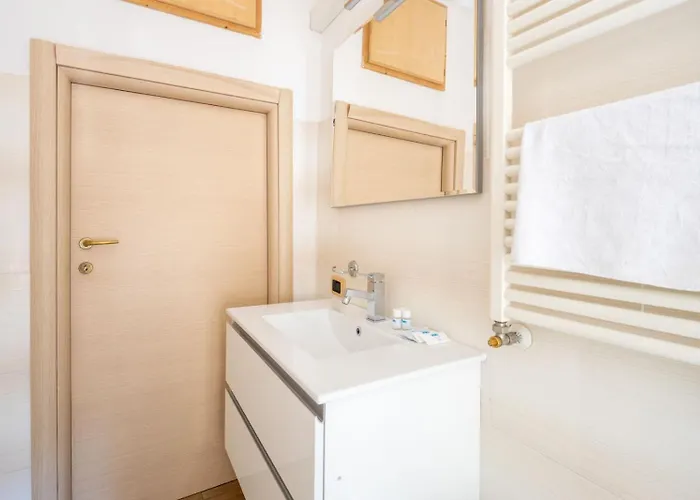 Apartament Borgo Ognissanti 6 Guests Wi-fi Florencja