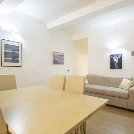 Апартаменты Borgo Ognissanti 6 Guests Wi-fi